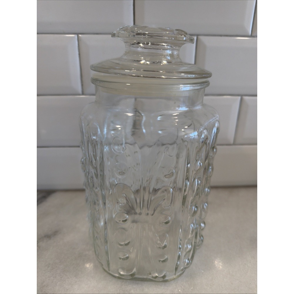 VTG‎ L. E. SMITH Clear Glass 9" APOTHECARY JAR with LID Atterbury Scroll ES052